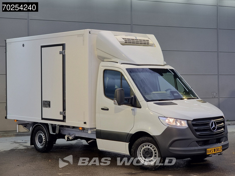 Mercedes-Benz Sprinter 315 CDI Koelwagen Thermo King V-300max 230V stekker Bakwagen Koel Kühlwagen 13m3 Airco Cruise control - Utilitaire frigorifique: photos 5 Mercedes-Benz Sprinter 315 CDI Koelwagen Thermo King V-300max 230V stekker Bakwagen Koel Kühlwagen 13m3 Airco Cruise control - Utilitaire frigorifique: photos 5