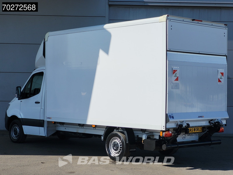 Mercedes-Benz Sprinter 317 CDI Automaat Bakwagen Laadklep Camera Airco Koffer Meubelbak 20m3 Airco - Fourgon grand volume: photos 5 Mercedes-Benz Sprinter 317 CDI Automaat Bakwagen Laadklep Camera Airco Koffer Meubelbak 20m3 Airco - Fourgon grand volume: photos 5