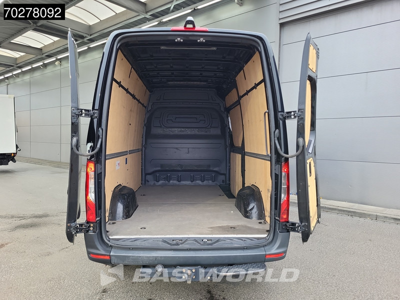 Mercedes-Benz Sprinter 317 CDI Automaat L2H2 3500KG Trekhaak 170PK Airco Camera MBUX CarPlay Euro6 L2 10m3 Airco Trekhaak - Fourgon utilitaire: photos 3 Mercedes-Benz Sprinter 317 CDI Automaat L2H2 3500KG Trekhaak 170PK Airco Camera MBUX CarPlay Euro6 L2 10m3 Airco Trekhaak - Fourgon utilitaire: photos 3