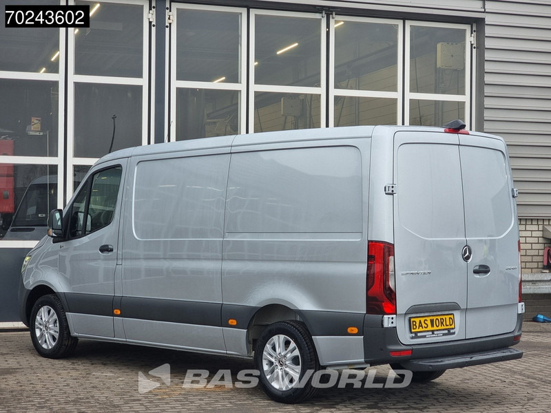 Mercedes-Benz Sprinter 319 CDI Automaat L2H1 2025model ACC LED Navi Camera Velgen 9m3 Airco - Fourgon utilitaire: photos 2 Mercedes-Benz Sprinter 319 CDI Automaat L2H1 2025model ACC LED Navi Camera Velgen 9m3 Airco - Fourgon utilitaire: photos 2
