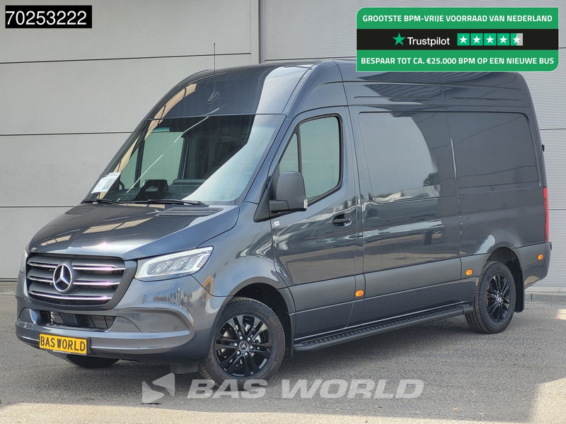 Mercedes-Benz Sprinter 319 CDI Automaat L2H2 Black Edition model 2025 Camera MBUX LED Airco Cruise 10m3 Airco Cruise control - Fourgon utilitaire: photos 1 Mercedes-Benz Sprinter 319 CDI Automaat L2H2 Black Edition model 2025 Camera MBUX LED Airco Cruise 10m3 Airco Cruise control - Fourgon utilitaire: photos 1