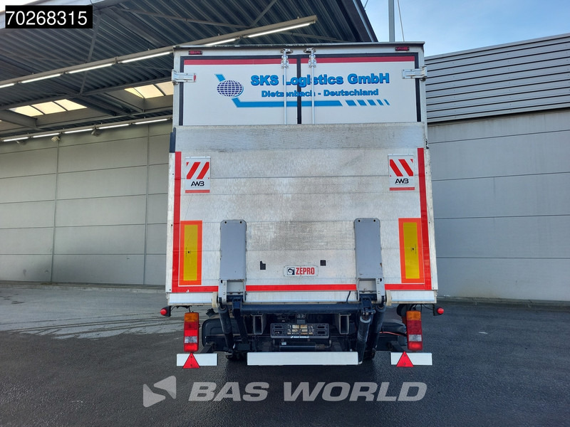 Iveco Daily 40C15 3.0 150pk BE Combi 2420kg laadvermogen Bakwagen Koelwagen Koeler Koel Laadklep Trekker 24m3 Cruise control - Tracteur routier: photos 3 Iveco Daily 40C15 3.0 150pk BE Combi 2420kg laadvermogen Bakwagen Koelwagen Koeler Koel Laadklep Trekker 24m3 Cruise control - Tracteur routier: photos 3