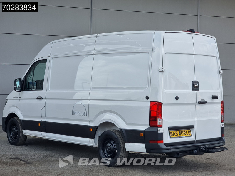 Volkswagen Crafter 140pk Automaat L3H3 Trekhaak Airco Cruise Camera Parkeersensoren L2H2 11m3 Airco Trekhaak - Fourgon utilitaire: photos 2 Volkswagen Crafter 140pk Automaat L3H3 Trekhaak Airco Cruise Camera Parkeersensoren L2H2 11m3 Airco Trekhaak - Fourgon utilitaire: photos 2