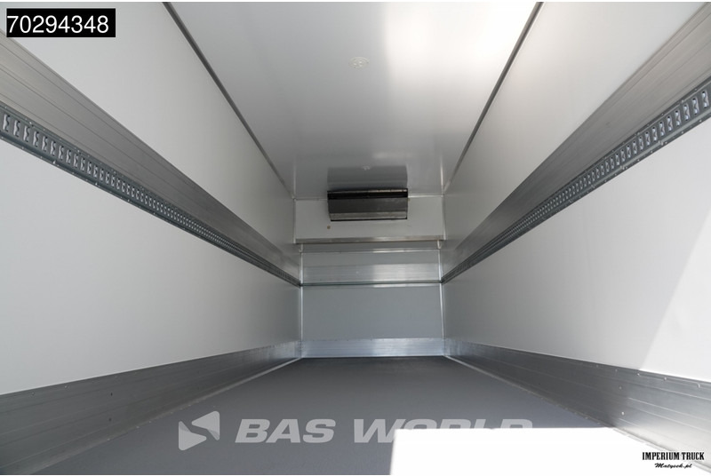 MAN TGX 26.520 TGX 6X2 Thermo King T-1000 R Automatic Lift-Steering Axle Euro 6 - Camion frigorifique: photos 3 MAN TGX 26.520 TGX 6X2 Thermo King T-1000 R Automatic Lift-Steering Axle Euro 6 - Camion frigorifique: photos 3