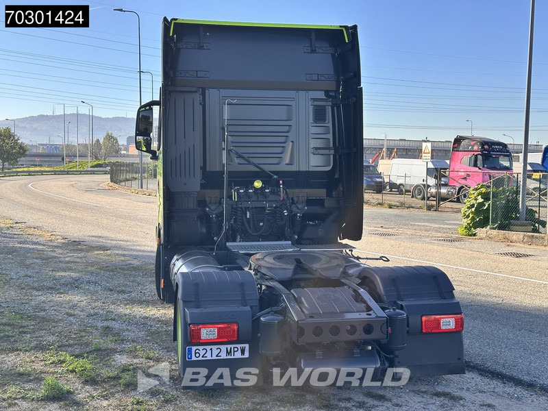 Iveco S-Way 460 4X2 Metallica Edition! LNG Full-Air Retarder 2xTanks Standklima Euro 6 - Tracteur routier: photos 2 Iveco S-Way 460 4X2 Metallica Edition! LNG Full-Air Retarder 2xTanks Standklima Euro 6 - Tracteur routier: photos 2