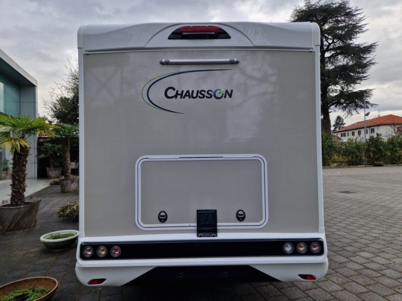 Chausson 788 Titanium Ultimate Ford M24 - Camping-car profilé: photos 3 Chausson 788 Titanium Ultimate Ford M24 - Camping-car profilé: photos 3