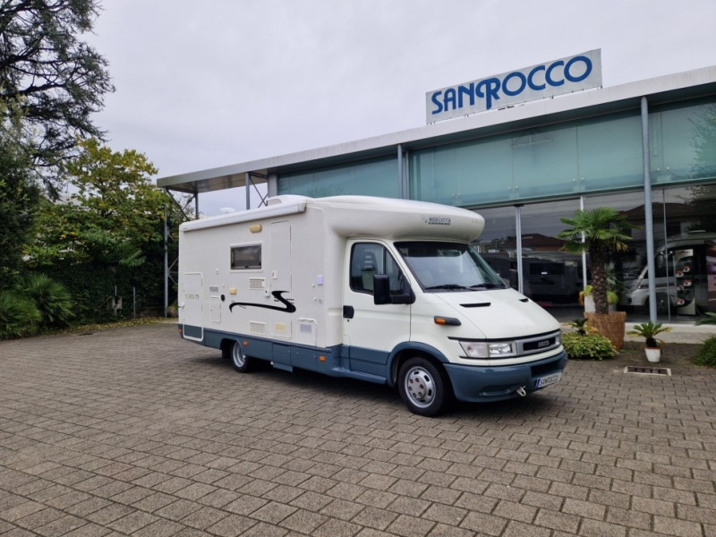 Mobilvetta Icaro P 5 - Camping-car profilé: photos 1 Mobilvetta Icaro P 5 - Camping-car profilé: photos 1