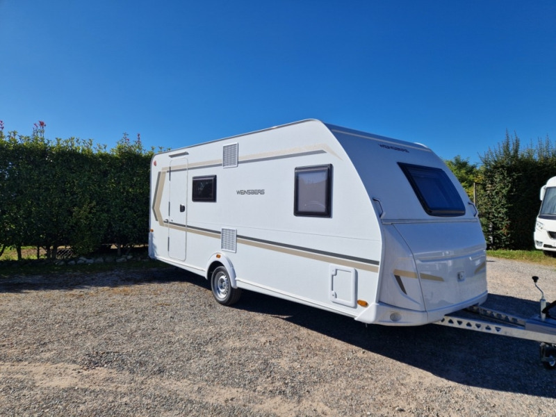 Weinsberg CaraOne 500 FDK - Caravane: photos 1 Weinsberg CaraOne 500 FDK - Caravane: photos 1