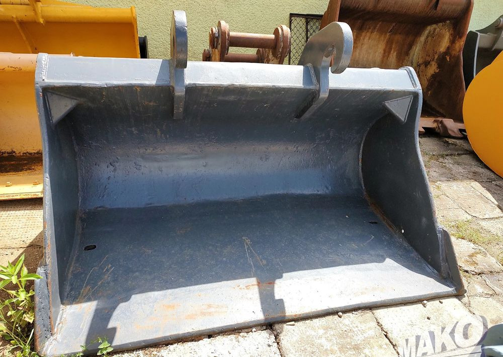 Łyżka skarpowa Eurosteel 200cm Verachtert CW45 - Accessoire pour Engins de chantier: photos 4 Łyżka skarpowa Eurosteel 200cm Verachtert CW45 - Accessoire pour Engins de chantier: photos 4