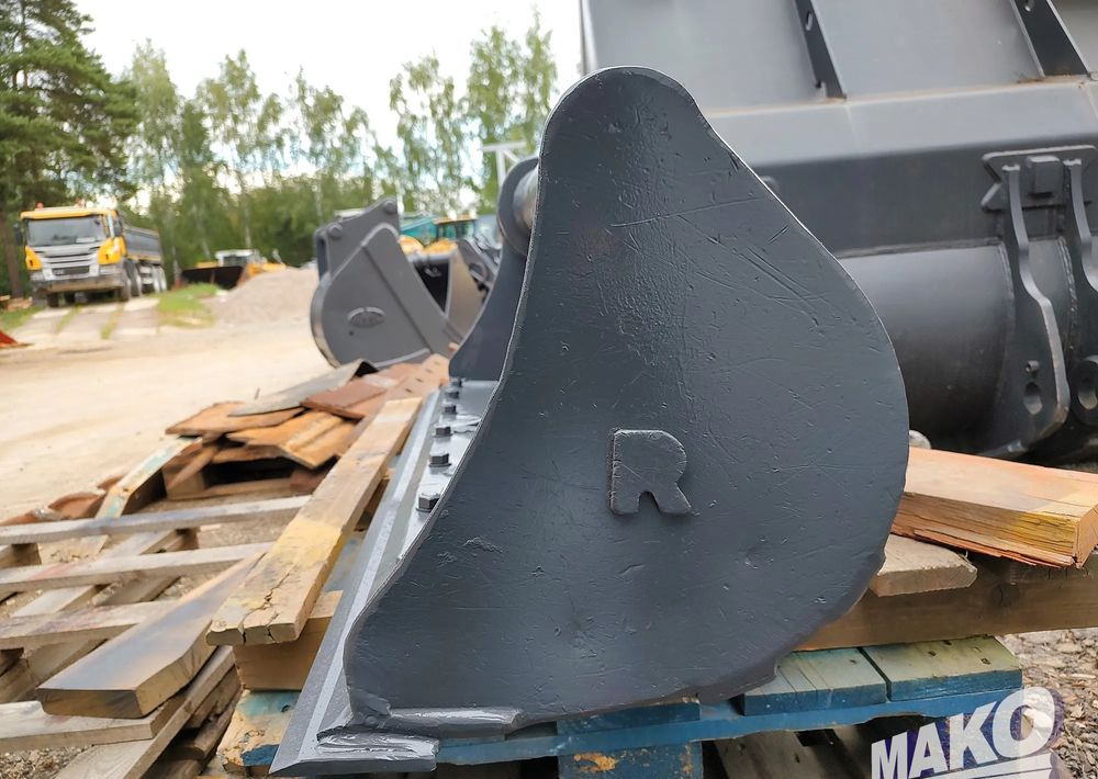 Łyżka skarpowa Morin M2 140cm - Accessoire pour Engins de chantier: photos 4 Łyżka skarpowa Morin M2 140cm - Accessoire pour Engins de chantier: photos 4