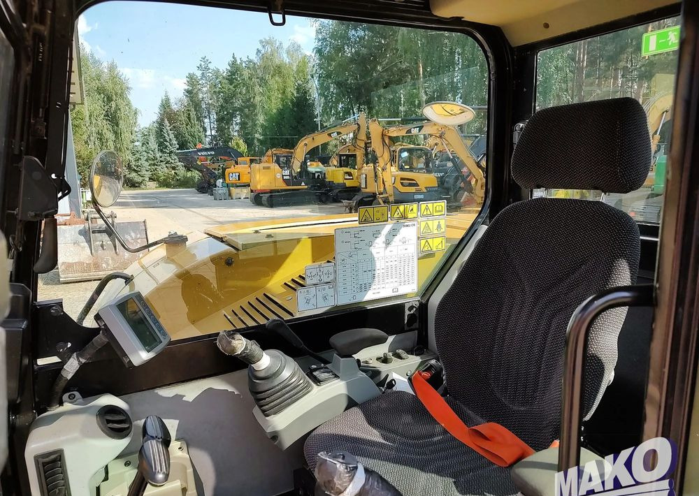 Pelle sur chenille Caterpillar 308 E2CR: photos 9 Pelle sur chenille Caterpillar 308 E2CR: photos 9