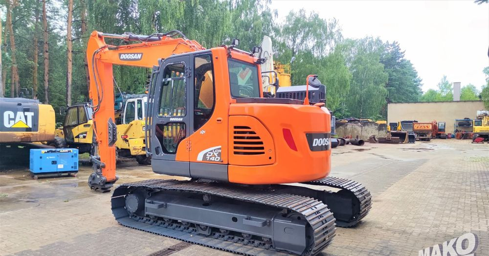 Doosan DX140LCR-5 - Pelle sur chenille: photos 2 Doosan DX140LCR-5 - Pelle sur chenille: photos 2
