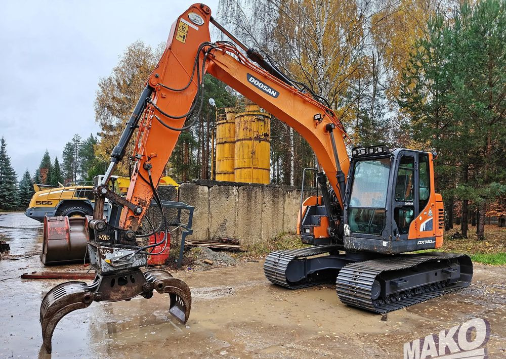 Doosan DX140LCR-5 - Pelle sur chenille: photos 2 Doosan DX140LCR-5 - Pelle sur chenille: photos 2