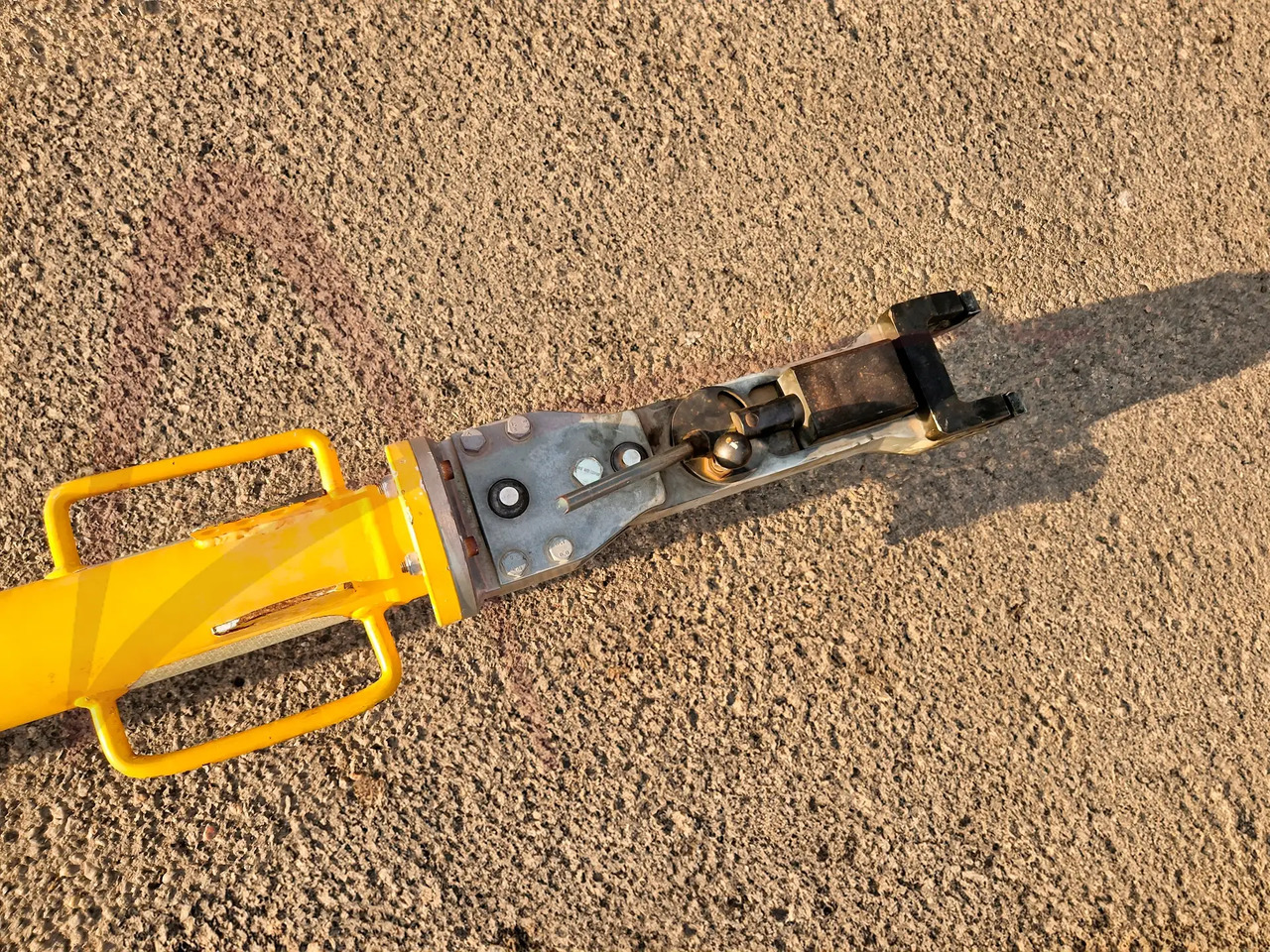 HYDRO TOWE 170-C4 - Équipement aéroportuaire: photos 4 HYDRO TOWE 170-C4 - Équipement aéroportuaire: photos 4