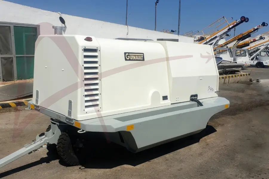 GUINAULT GA100V40D100 28 - Groupe électrogène au sol: photos 3 GUINAULT GA100V40D100 28 - Groupe électrogène au sol: photos 3