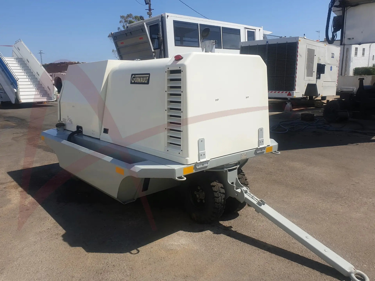 GUINAULT GA120V18D2100 - Groupe électrogène au sol: photos 3 GUINAULT GA120V18D2100 - Groupe électrogène au sol: photos 3