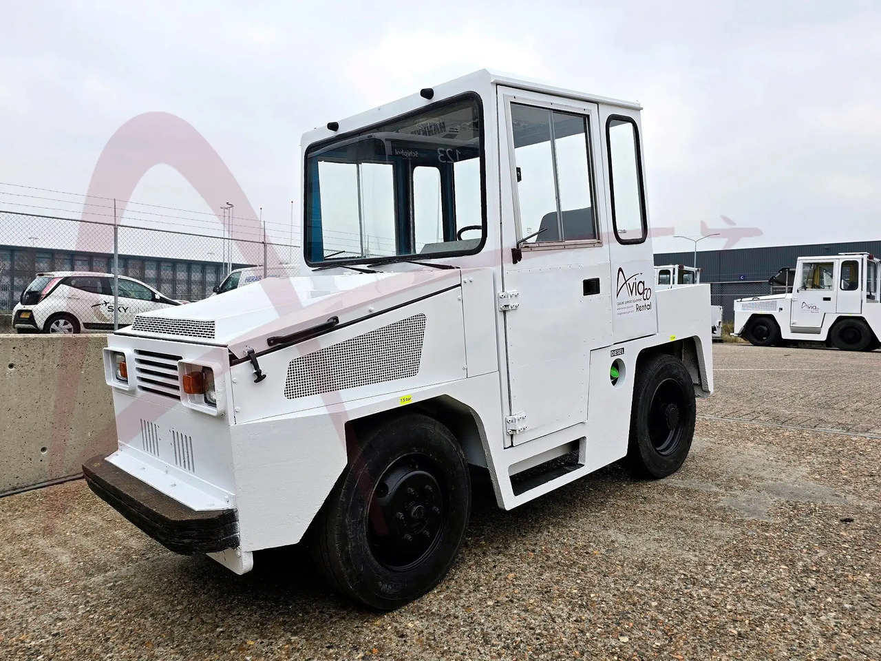 ROFAN ZD80 - Tracteur à bagages: photos 2 ROFAN ZD80 - Tracteur à bagages: photos 2