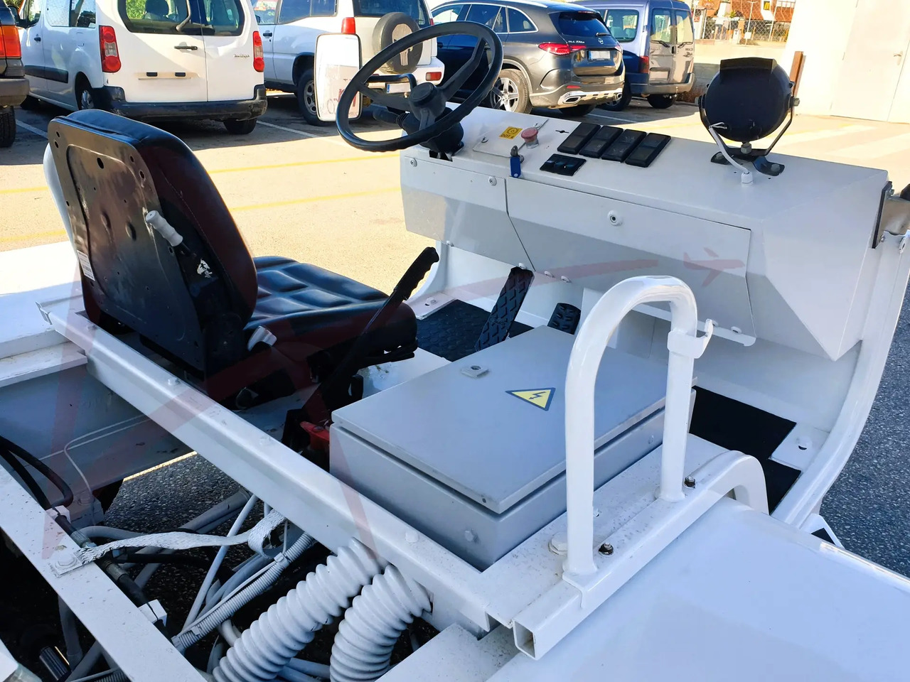 Escalier d'embarquement TLD ABS-580: photos 6