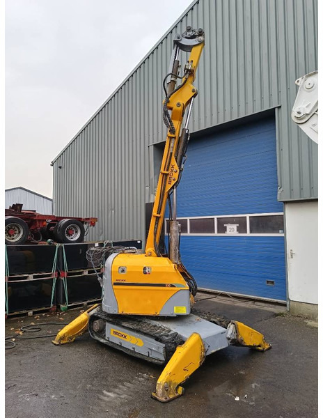 Brokk 330 remote demolition robot sloop kraan excavator - Pelle sur chenille: photos 3 Brokk 330 remote demolition robot sloop kraan excavator - Pelle sur chenille: photos 3