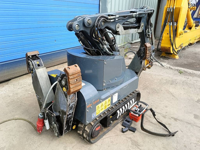 Pelle sur chenille Brokk euroimplementos RDC1510 180 husqvarna robot remote: photos 14