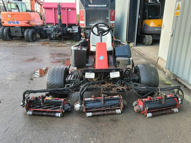 Faucheuse Jacobsen LF3800 maaier mower zitmaaier diesel kubota: photos 9