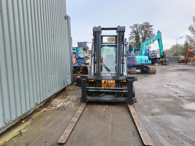 Chariot élévateur diesel Jungheinrich DFG680 8 ton heftruck forklift stapler: photos 6
