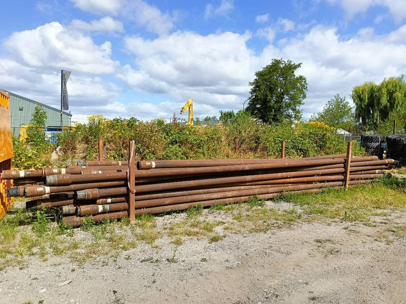 MARINDCO 10 ton heavy drilling rig 60x12 meter dri - Foreuse: photos 2 MARINDCO 10 ton heavy drilling rig 60x12 meter dri - Foreuse: photos 2