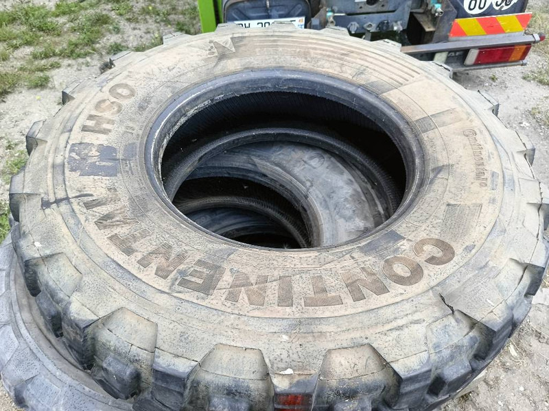 Michelin continental band 13R22.5 , 315/80R22.5 , 13R22,5 l - Pneus et jantes pour Engins de chantier: photos 5 Michelin continental band 13R22.5 , 315/80R22.5 , 13R22,5 l - Pneus et jantes pour Engins de chantier: photos 5