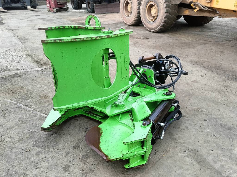 Rsl 16" tree cutter delimber 40 cm bomenschaar - Abatteuse: photos 1 Rsl 16" tree cutter delimber 40 cm bomenschaar - Abatteuse: photos 1