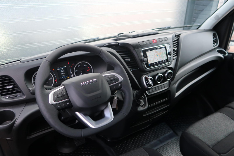 Fourgon utilitaire Iveco Daily 35S18HV 3.0 L2H2 BPM VRIJ/ AUT/ LED/ CAMERA/ NAVI/ CLIMA: photos 10