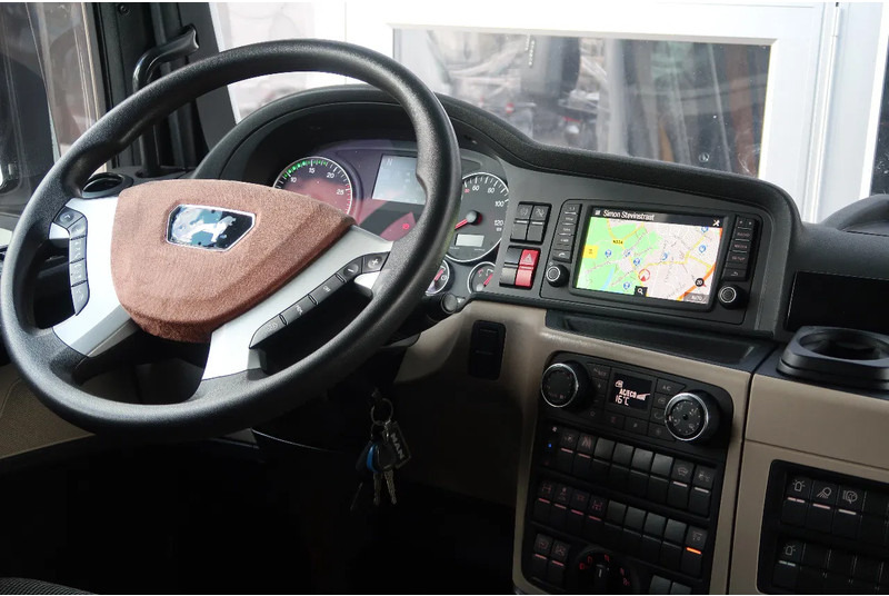 MAN TGX 26.580 6X2/ RETARDER/ STEERED-PUSHER/ PTO/ ETC - Tracteur routier: photos 5 MAN TGX 26.580 6X2/ RETARDER/ STEERED-PUSHER/ PTO/ ETC - Tracteur routier: photos 5