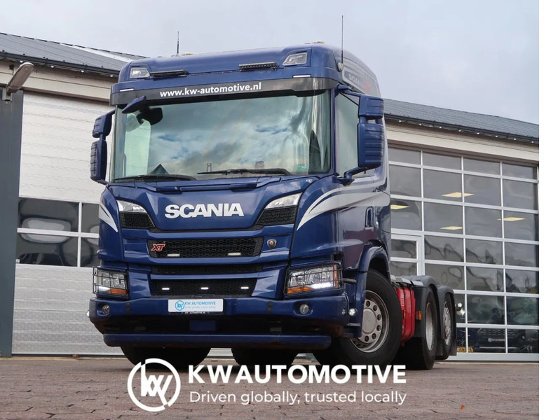 Scania P500 6x2/ FULL AIR/ HYDRAULIC/ LEATHER/ 2.950 WB/ DIFF LOCK/ SLIDE DISH - Tracteur routier: photos 1 Scania P500 6x2/ FULL AIR/ HYDRAULIC/ LEATHER/ 2.950 WB/ DIFF LOCK/ SLIDE DISH - Tracteur routier: photos 1