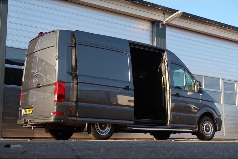 Volkswagen Crafter 35 2.0 TDI L3H3 AUT/ CAMERA/ LED/ ACC/ AIRCO/ NAVI/ TREKHAAK - Fourgon utilitaire: photos 4 Volkswagen Crafter 35 2.0 TDI L3H3 AUT/ CAMERA/ LED/ ACC/ AIRCO/ NAVI/ TREKHAAK - Fourgon utilitaire: photos 4
