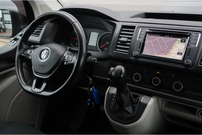 Volkswagen Transporter 2.0 TDI L2H1 AUT/ 1E EIG/ NAVI/ CRUISE/ AIRCO/ TREKHAAK - Fourgonnette: photos 5 Volkswagen Transporter 2.0 TDI L2H1 AUT/ 1E EIG/ NAVI/ CRUISE/ AIRCO/ TREKHAAK - Fourgonnette: photos 5