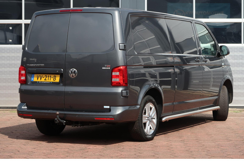 Volkswagen Transporter 2.0 TDI L2H1 Highline AUT/ NAVI/ CAMERA/ CRUISE/ AIRCO/ LEDER/ TREKHAAK - Fourgonnette: photos 4 Volkswagen Transporter 2.0 TDI L2H1 Highline AUT/ NAVI/ CAMERA/ CRUISE/ AIRCO/ LEDER/ TREKHAAK - Fourgonnette: photos 4