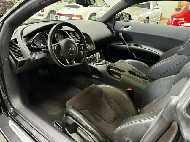 AUDI R8 4.2 FSI V8 quattro Coupé makellos!... - Voiture: photos 5 AUDI R8 4.2 FSI V8 quattro Coupé makellos!... - Voiture: photos 5