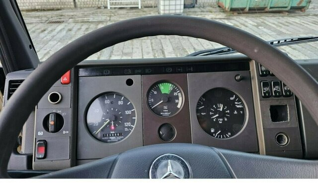 MERCEDES-BENZ 814 DA T2 Vario 4x4 Allrad... - Utilitaire plateau: photos 4 MERCEDES-BENZ 814 DA T2 Vario 4x4 Allrad... - Utilitaire plateau: photos 4