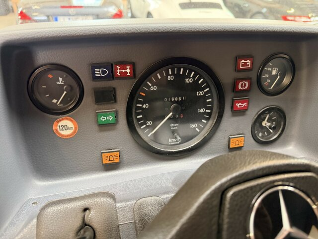 MERCEDES-BENZ T1 310 Bremer Doka perfekt!... - Fourgon grand volume, Véhicule de voirie/ Spécial: photos 4 MERCEDES-BENZ T1 310 Bremer Doka perfekt!... - Fourgon grand volume, Véhicule de voirie/ Spécial: photos 4