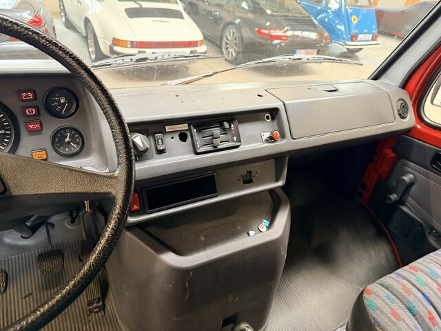 MERCEDES-BENZ T1 310 Bremer Doka perfekt!... - Fourgon grand volume, Utilitaire double cabine: photos 5 MERCEDES-BENZ T1 310 Bremer Doka perfekt!... - Fourgon grand volume, Utilitaire double cabine: photos 5