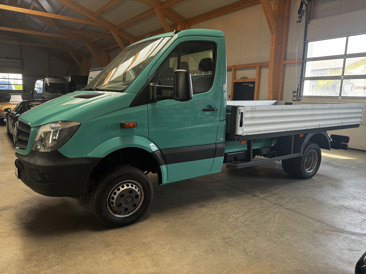 Mercedes-Benz Sprinter 513 CDI 4x4 Allrad Pritsche 3.5t - Utilitaire plateau: photos 2 Mercedes-Benz Sprinter 513 CDI 4x4 Allrad Pritsche 3.5t - Utilitaire plateau: photos 2