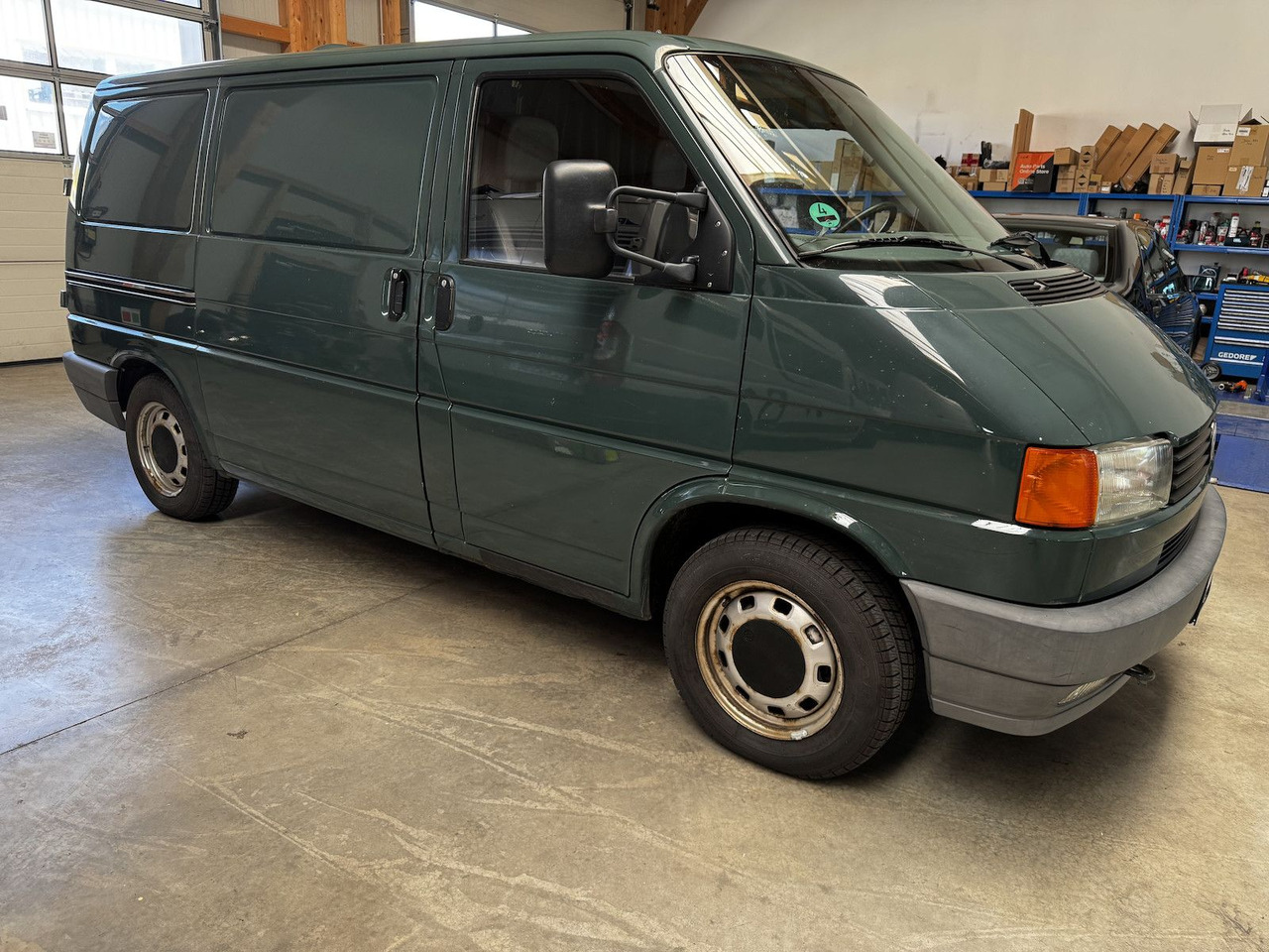 Volkswagen T4 2.5 Syncro 1. Hand H-Kennzeichen - Fourgonnette: photos 1 Volkswagen T4 2.5 Syncro 1. Hand H-Kennzeichen - Fourgonnette: photos 1