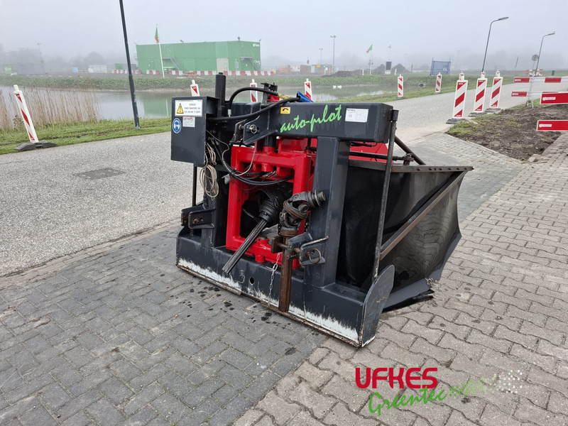 Greentec Piranha (autopilot) - Dessoucheuse: photos 3 Greentec Piranha (autopilot) - Dessoucheuse: photos 3
