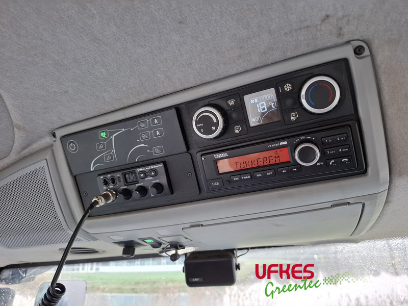 Tracteur agricole Valtra T194 D TwinTrack: photos 13 Tracteur agricole Valtra T194 D TwinTrack: photos 13