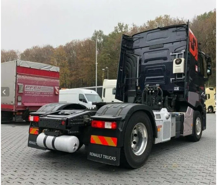Renault T520 Sleep cab | Leasing from €1598/month - Tracteur routier: photos 4 Renault T520 Sleep cab | Leasing from €1598/month - Tracteur routier: photos 4