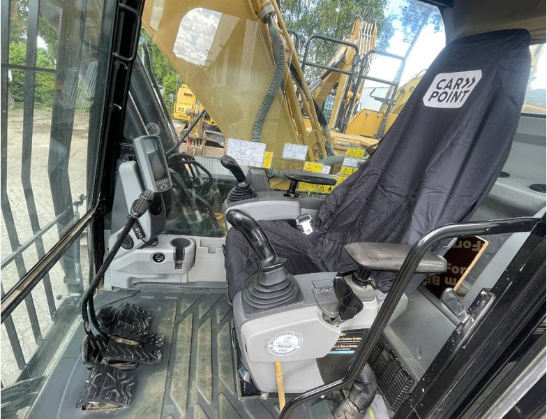 Pelle sur chenille Cat 324 E LN   2014    ce: photos 10