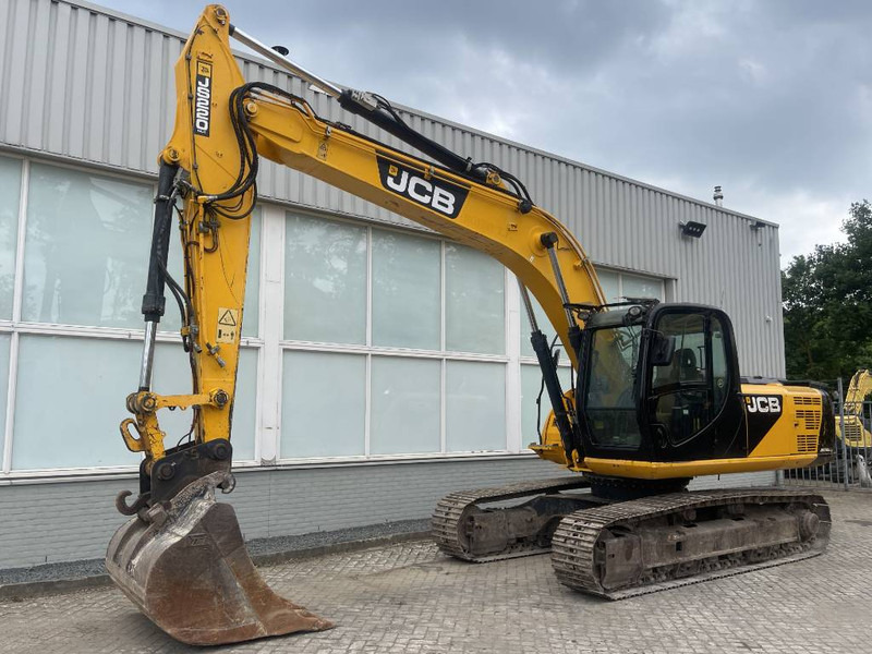 Pelle sur chenille JCB JS 220 N LC 2012 CE