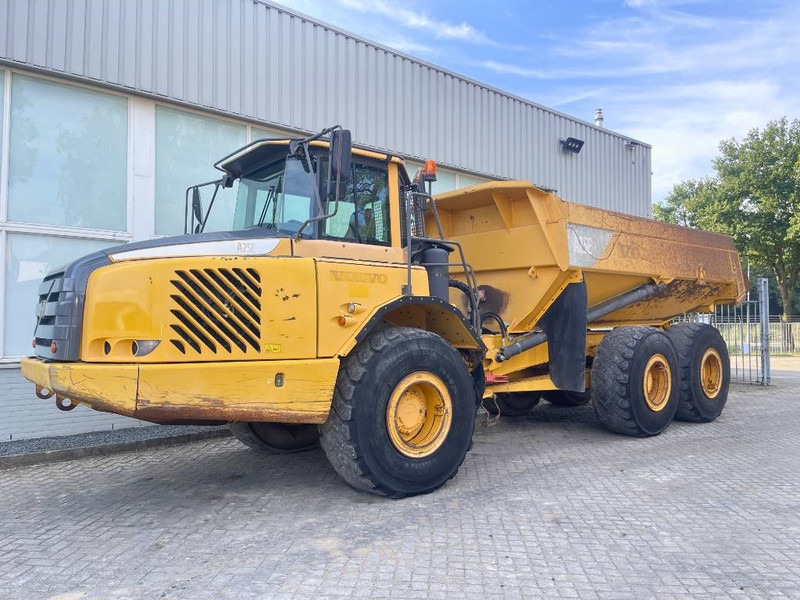 Volvo A25E - Tombereau articulé: photos 4 Volvo A25E - Tombereau articulé: photos 4