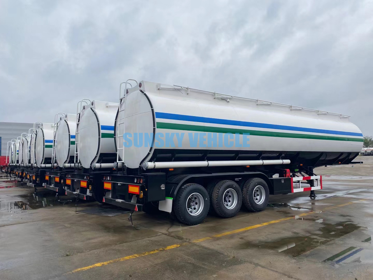 SUNSKY Fuel Tank Trailer en leasing occasion SUNSKY Fuel Tank Trailer: photos 9