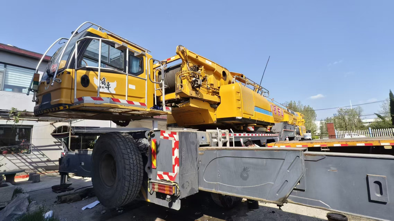 XCMG Factory XCA550 Hydraulic Jib Cranes 55Ton Used All Terrain Crane Price List - Grue tout-terrain: photos 3 XCMG Factory XCA550 Hydraulic Jib Cranes 55Ton Used All Terrain Crane Price List - Grue tout-terrain: photos 3