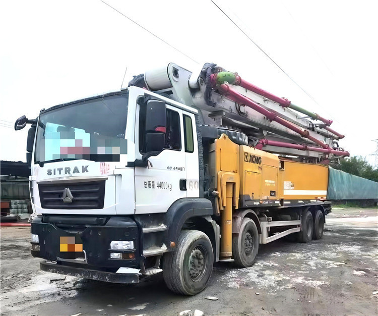 XCMG Official 2021 Year Hb62V Construction Machinery 62m Used Concrete Pump Truck for Sale - Camion pompe: photos 3 XCMG Official 2021 Year Hb62V Construction Machinery 62m Used Concrete Pump Truck for Sale - Camion pompe: photos 3